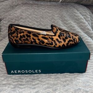 AEROSOLES Brown and Black Flats with Leopard Print